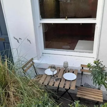 Cosy Flat In Portobello *