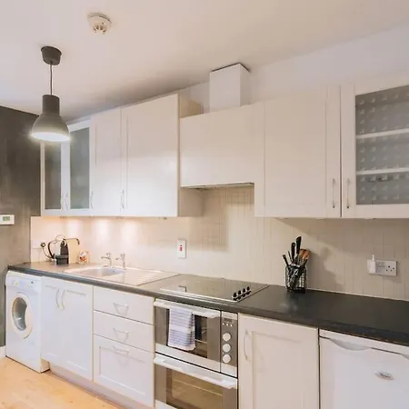 Cosy Flat In Portobello