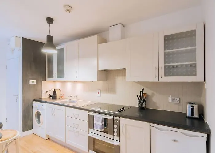 Cosy Flat In Portobello